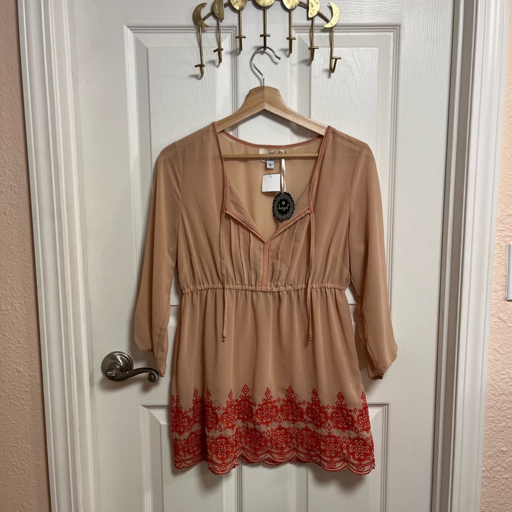 A Pea in the Pod Embellished 3/4 Sleeve Tunic NWT